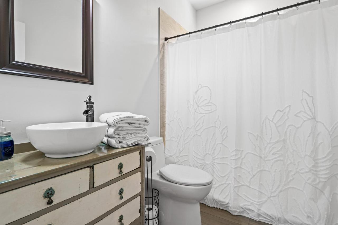 Hibiscus Hideaway Villa Tarpon Springs Eksteriør billede