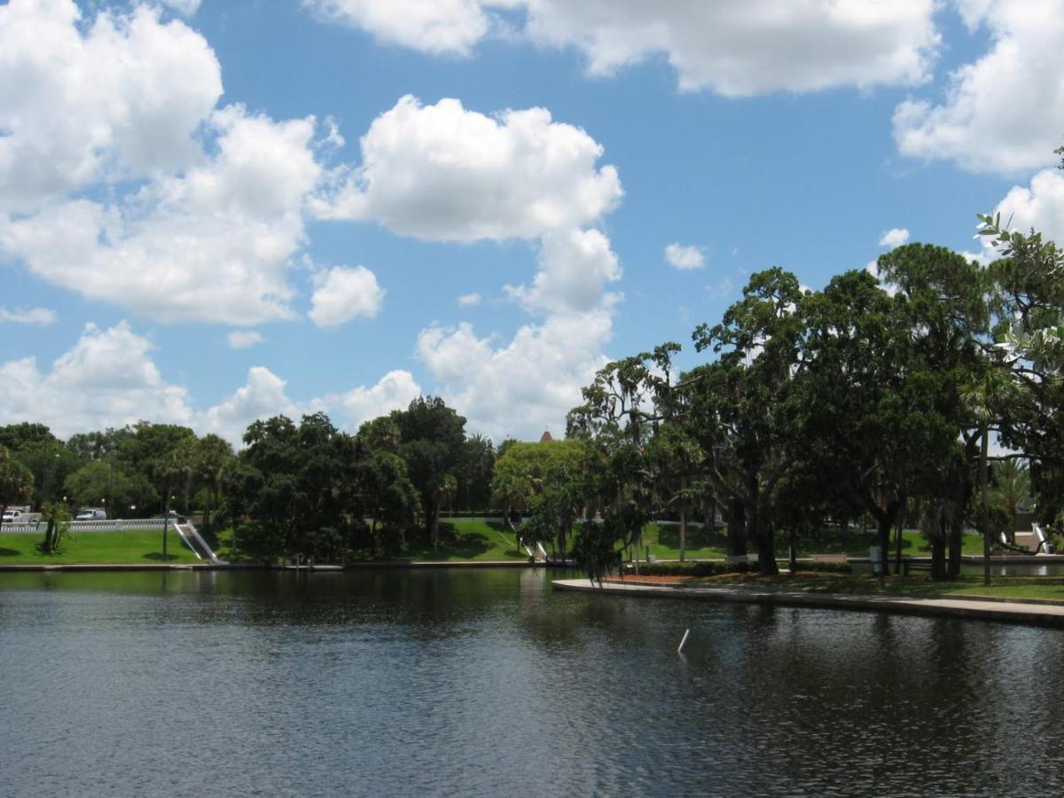 Hibiscus Hideaway Villa Tarpon Springs Eksteriør billede
